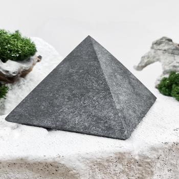 Пирамиды талькохлорит 9 см
