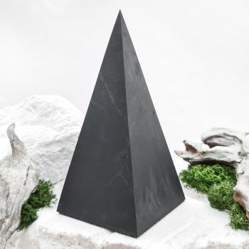 Пирамида Голода шлифованная 9 см, шунгит