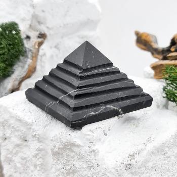 Пирамида ребристая 5 см, шунгит