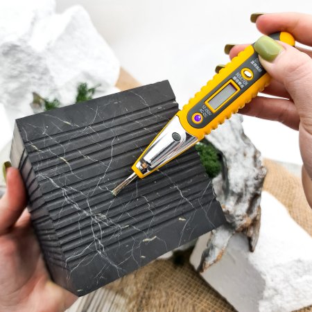 Куб ребристый 10 см, шунгит