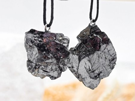 Кулоны из элитного шунгита, S