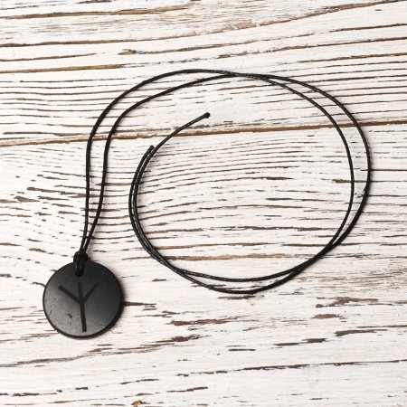 Кулон "Альгиз" (Руна жизни), шунгит