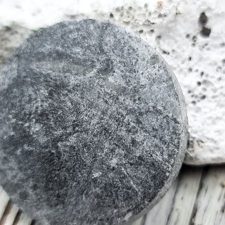 Гармонизаторы линзы полированные шунгит/талькохлорит, шунгит