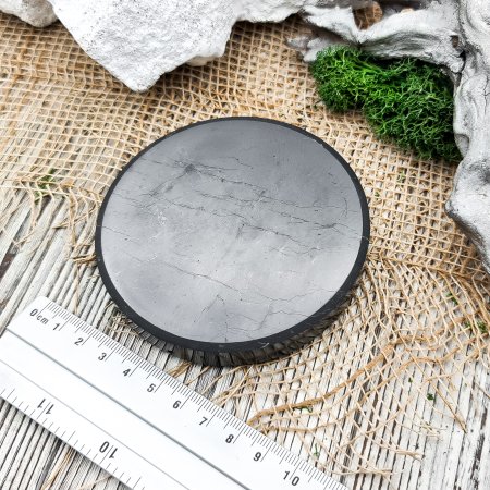 Плитка круглая полированная с одной стороны , шунгит