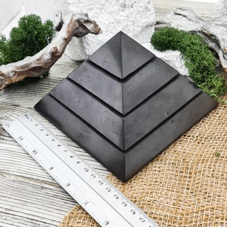 Пирамида Саккара 14 см, шунгит