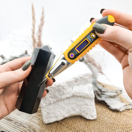 Кристалл Шунгит полированный 3*10 см, шунгит