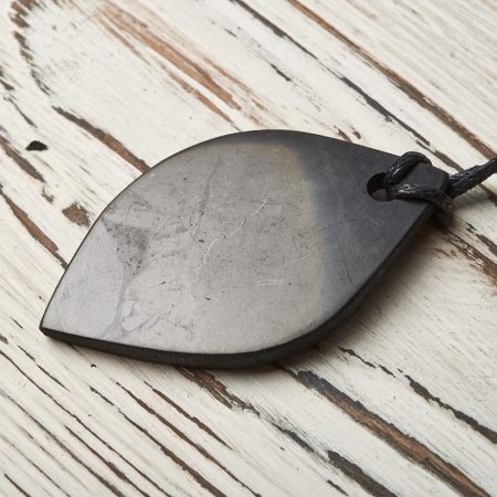 Кулон "Листок", шунгит