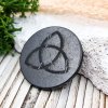 Пластина круглая "Трикветр", шунгит