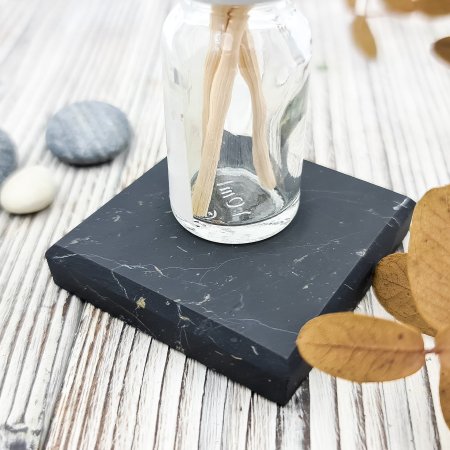 Плитка квадратная шлифованная 5 см, шунгит