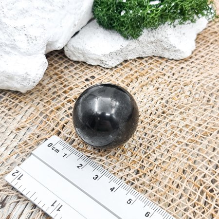 Шар полированный 3 см, шунгит