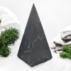 Пирамида Голода шлифованная 5 см, шунгит
