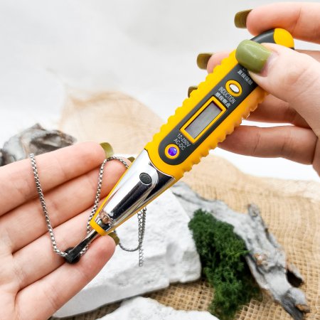 Цепочка на шею с бусиной-шарм, шунгит