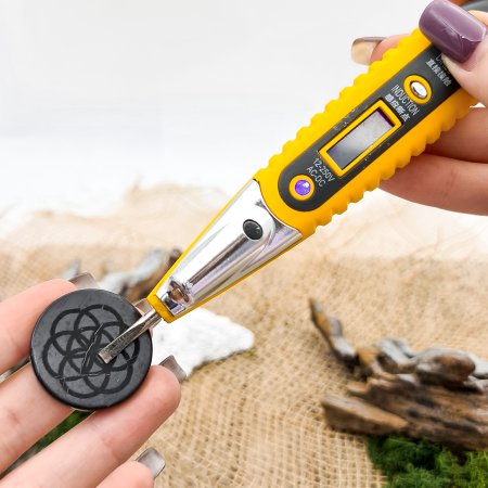 Пластина круглая "Семя жизни", шунгит