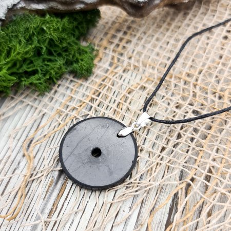 Кулон "Обруч", шунгит