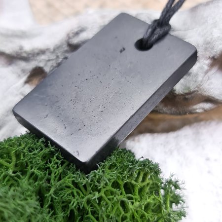 Оберег "Прямоугольник" - защита от негативной энергии, шунгит