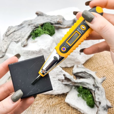 Плитка квадратная шлифованная 5 см, шунгит