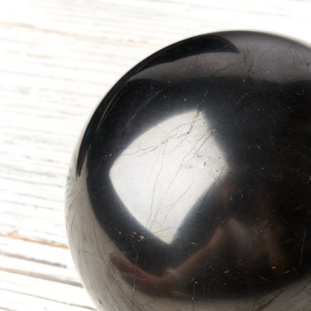 Шар полированный 10 см, шунгит