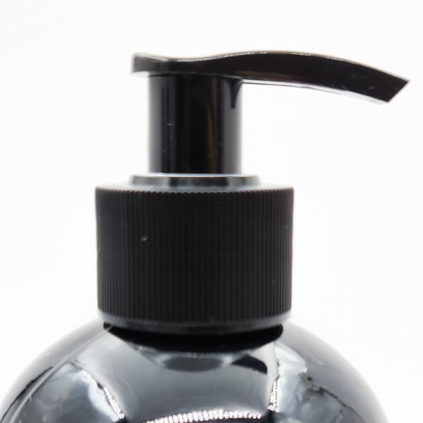 картинка Шунгитовое мыло для бани и душа с дозатором от интернет- магазина Планета шунгита