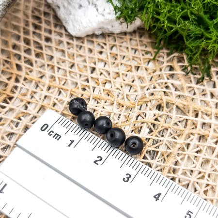 Бусина  полированная шарик 5 мм, шунгит