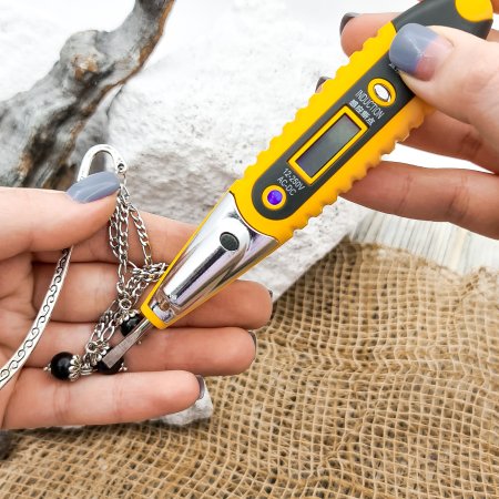 Металлическая закладка для книг с подвеской "3 бусины" , шунгит