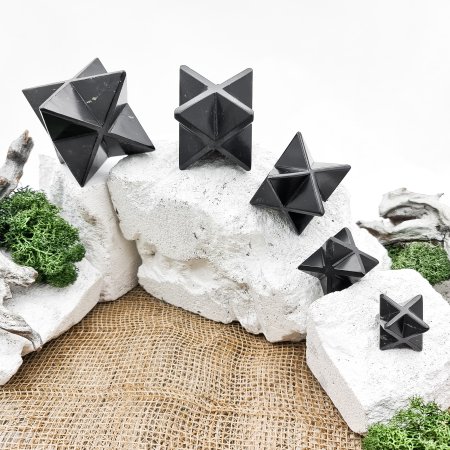 Меркаба полированная 6 см, шунгит