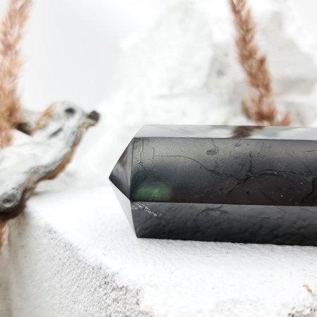 Кристалл Шунгит полированный 3*10 см, шунгит