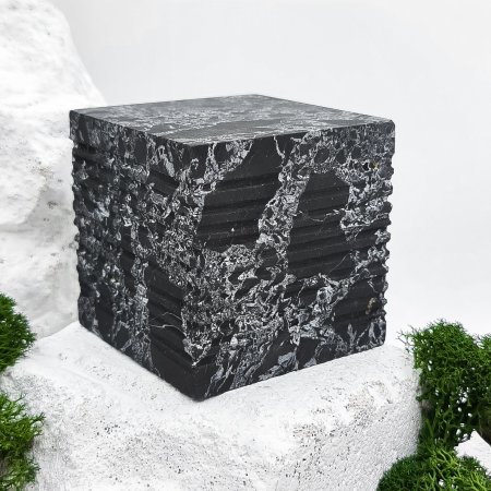 Куб ребристый 7 см с кварцем