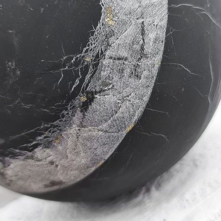 Шар c кварцем 10 см, шунгит