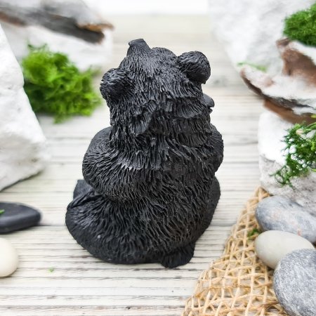 Медведь с рыбой S