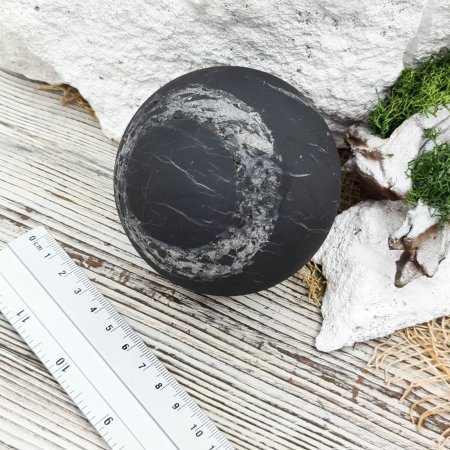 Шар c кварцем 8 см, шунгит