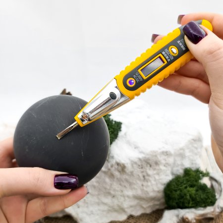 Шар шлифованный 7 см, шунгит