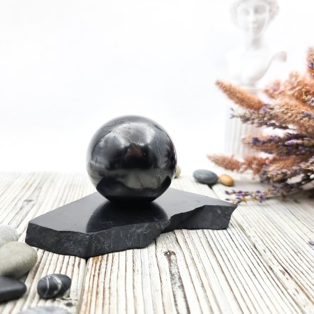 Подставка для шара/яйца рваная средняя, шунгит