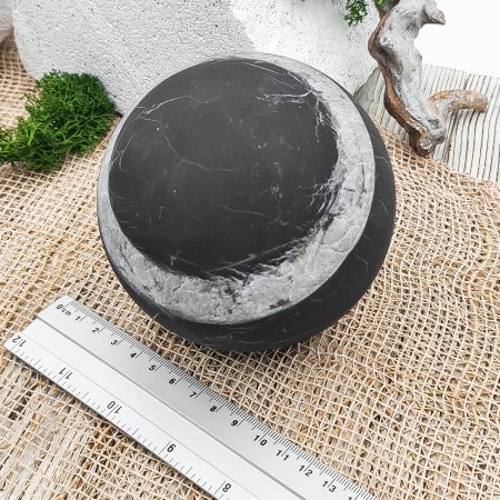 Шар c кварцем 10 см, шунгит