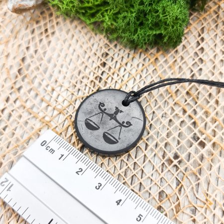 Кулоны "Знаки зодиака. Весы", шунгит