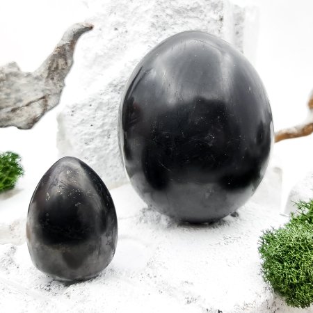 Яйцо полированное 9 см, шунгит