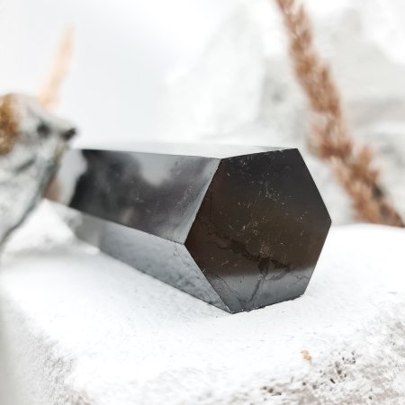 Кристалл Шунгит полированный 3*10 см, шунгит