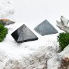 Пирамиды гармонизаторы шунгит/талькохлорит 3 см, шунгит