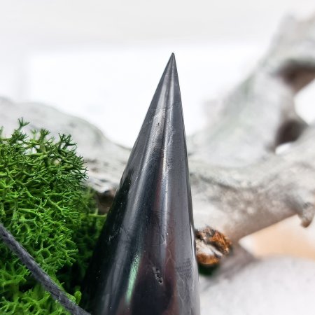 Маятник для биолокации из шунгита, шунгит Маятник для биолокации из шунгита, шунгит